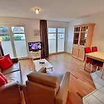 Ahlbeck Haus 2 *
