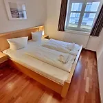 Ahlbeck Haus 2 *