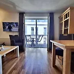 Ahlbeck Haus 2 * 제바트헤링스도르프