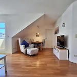 Ahlbeck Haus 2 아파트 *
