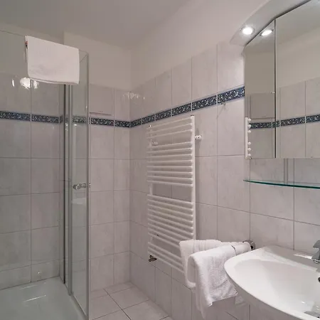 Ahlbeck Haus 2 * Heringsdorf (Usedom)