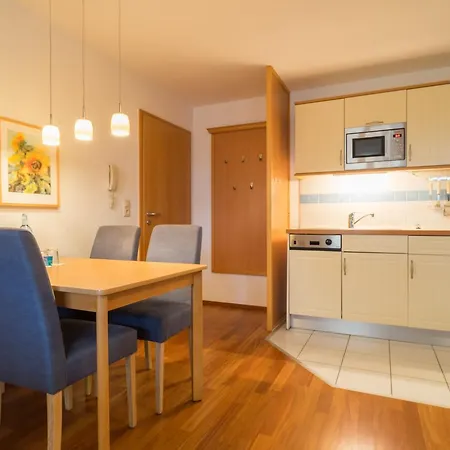 Ahlbeck Haus 2 *